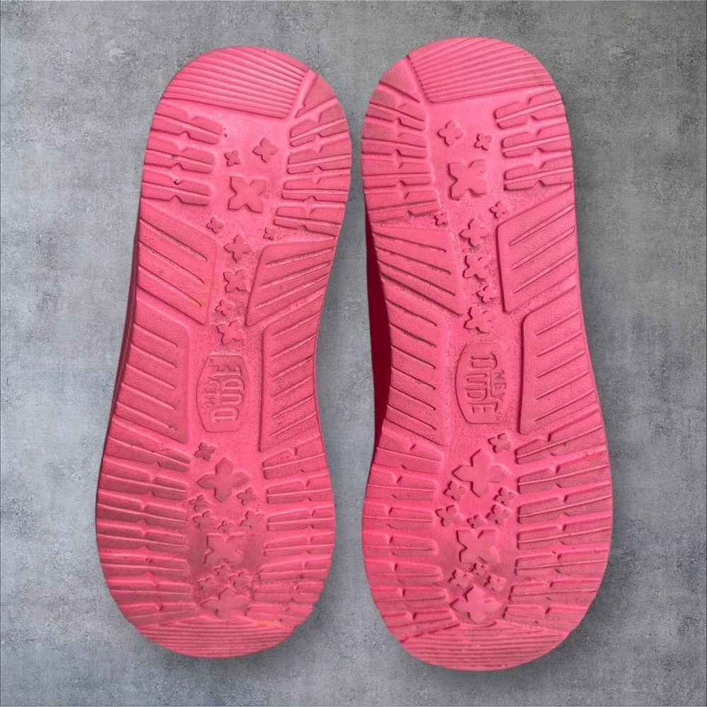Hey Dude Wendy Funk Mono Sneakers Womens 8 Electric Pink Low Top Casual Shoes